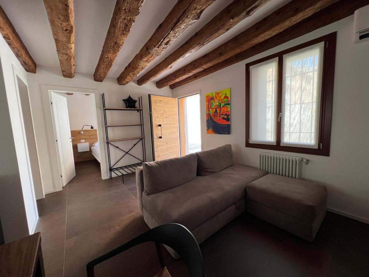 Venice Luxury Suite - Private Jacuzzi And Design Zewnętrze zdjęcie